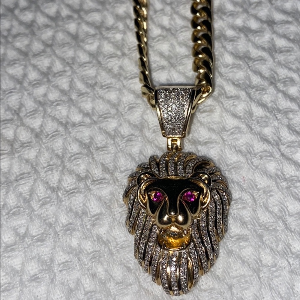 Men gold